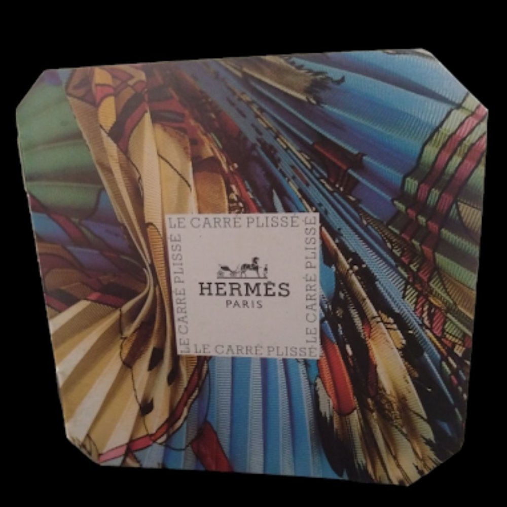 Hermès 1996 Scarf Collection Booklet